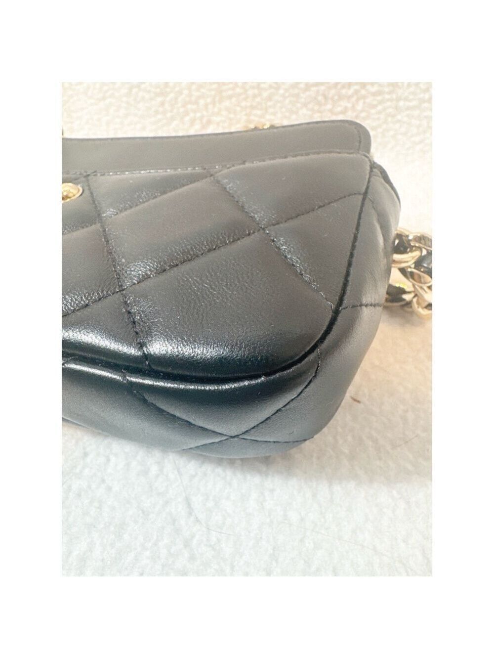 Chanel Mini Quilted Lambskin Chain Crossbody Bag Black Gold Hardware COA - Picture 4 of 16